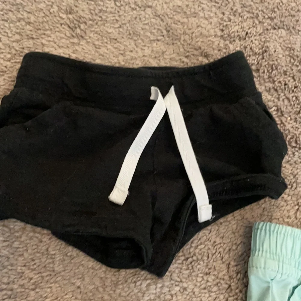 EUC bundle of 3 baby girl bottoms
